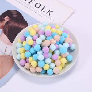 Vente en gros de 1000 pièces boule à <span class=keywords><strong>pompon</strong></span> de 3cm pompons de couleurs assorties balles de peluche pour fournitures de passe-temps et matériel de bricolage créatif - Product Image 6