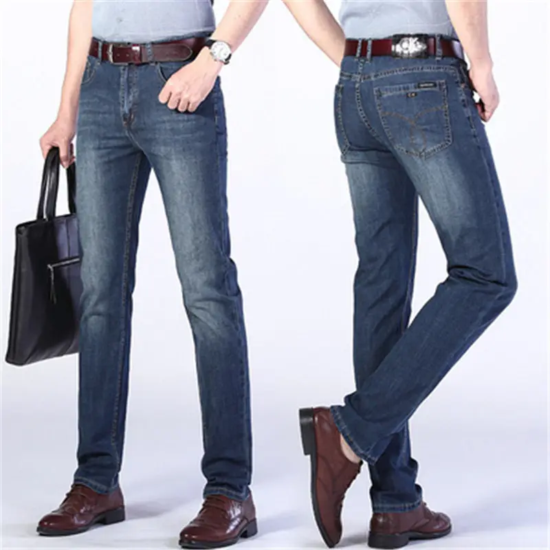 Jeans bisnis kasual pria, celana jins regang biru muda untuk lelaki 2024