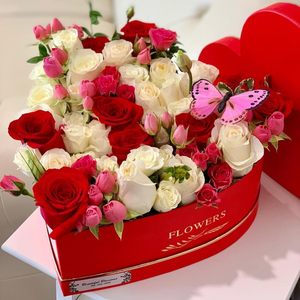 Boîte cadeau <span class=keywords><strong>de</strong></span> fleurs en forme <span class=keywords><strong>de</strong></span> cœur d'amour préservées pour la Saint-Valentin, anniversaire <span class=keywords><strong>de</strong></span> mariage, cadeau pour les fleurs et l'amour, boîte cadeau pour la fête des mères - Product Image 4