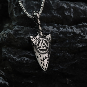 yunnique Nordic Vintage Men's Pendant Stainless Steel <b>Compass</b> Triangle Symbol Necklace Gift Jewelry Geometric Design - Product Image 2