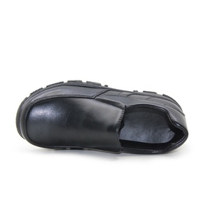 Zapatos de cuero negro ligeros para niños, mocasines informales sin cordones, para la escuela, venta al por mayor - Product Image 4