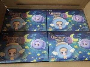 Vente en gros de jouets en peluche authentiques Maymei Horoscope Stories Blind Box 12 pièces/boîte, poupées en vinyle en peluche, jouets décoratifs - Product Image 1