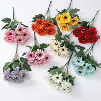 Ramo de 5 Cabezas de Gerbera Artificial, Ramillete de Girasoles de Seda, Flores Artificiales Pequeñas para Decoración de Bodas, Fiestas y Hogar, Relleno de Jarrones, Venta al por Mayor