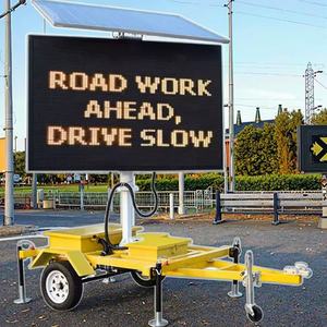 Écran LED couleur alimenté pour panneau de signalisation VMS pour remorques de camions, flèche de signalisation montée sur remorque, personnalisable, vente en gros directe usine - Product Image 6