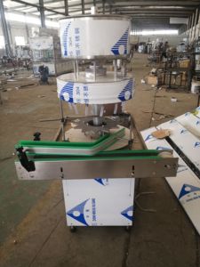 Llenadora de Productos Químicos Líquidos Semiautomática de 12 Cabezales, de Pequeña Escala, Directo de Fábrica - Product Image 4