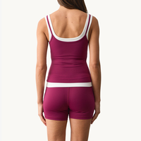 Ensemble de vêtements de sport pour femmes : débardeurs double couche contrastés, shorts anti-boulochage en tricot côtelé