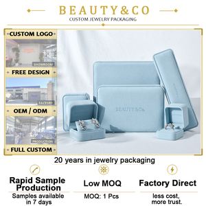 <span class=keywords><strong>Caja</strong></span> de Joyería de <span class=keywords><strong>Terciopelo</strong></span> de Microfibra Personalizada con Inserto, Empaque de Regalo al por Mayor para Anillos, Collares, Pulseras y Brazaletes, Logotipo Grabado OEM ODM - Product Image 1