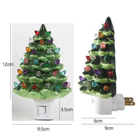 NOUVEAUTÉS 2026 : Veilleuse murale LED 3D en résine ABS en forme de sapin de Noël, design durable et écologique pour chambre à coucher