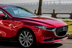 <span class=keywords><strong>Mazda</strong></span> Axela <span class=keywords><strong>2023</strong></span> Usado, Económico, Automático, Volante a la Izquierda, Asientos de Cuero, Rines R18, Sedán de Gasolina - Product Image 4