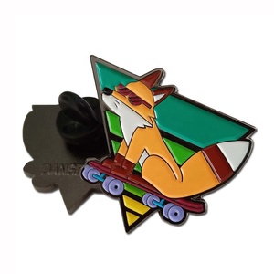 Perro al por mayor sonier mexicano personalizable dab amistad 3D fonoabsorbentes de los animales hacen reina música Pines de esmalte - Product Image 1