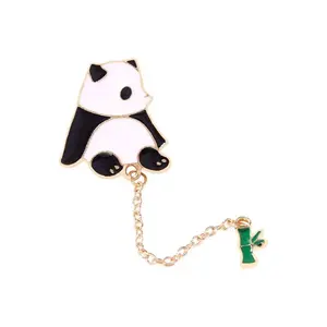 Groothandel Cartoon Panda Schattige Badge Aangepaste Metalen Tag Charme Naam Hard Email Pinnen