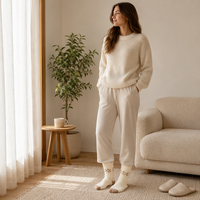 Chaussettes douillettes personnalisées à haute élasticité en tissu peluche doux, chaussettes chaudes d'intérieur pour femmes, filles et famille