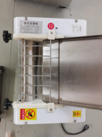Industrielle Kommerzielle Teigwalzmaschine Automatischer Teigausroller für Bäckerei Pizza Roti Herstellung Edelstahl 110V 220V