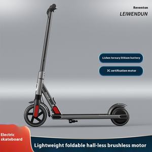 Trottinette Électrique Pliable K7 de 6,5 Pouces à Batterie au Lithium pour Adolescents, Jouet Portable Pliant pour Enfants, Moteur sans Balais, 100 kg - Product Image 4