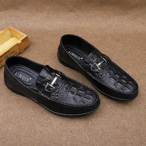 Popular Clássico Design Italiano Couro Sapatos Masculinos Escritório Penny Loafers Confortável Condução Plana Sapatos Macios