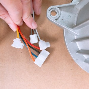 Motor de Ventilador para Exteriores Yfk-85-6, 85W, Monofásico, de Inducción, Repuesto para Aire Acondicionado Daikin - Product Image 1