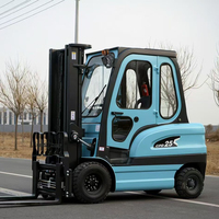 Chariot élévateur électrique pour le chargement de conteneurs, 2,5 tonnes, avec mât entièrement libre, design à profil bas, batterie au lithium, pour utilisation en espace restreint
