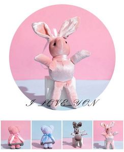 สินค้าขายดี แก้วเซรามิกสีชมพูทรงสูงสวยงาม พร้อมช้อน ตุ๊กตาหมี ผ้าขนหนู หรือกระต่ายสุดฮิต สำหรับของชำร่วยงานแต่งงานแบบกำหนดเอง - Product Image 6