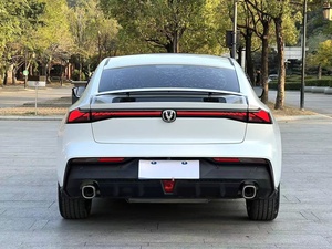 รถยนต์มือสองปี 2023 Changan Uni-v เกียร์อัตโนมัติ รุ่น Stylish Sedan เบาะหนัง ยาง R18 หลังคาพาโนรามา พวงมาลัยซ้าย กล้องมองหลัง Uni-v - Product Image 6