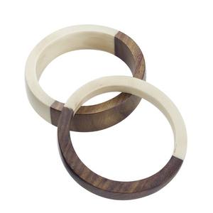 Última Llegada, Brazaletes de Madera de Alta Calidad, Forma Redonda, Acabado Pulido, Diseño Moderno, Vintage, para Mujer, LODI IMPEX, Venta, Exportadores - Product Image 3