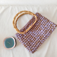 Fait à la main en 2025 nouveau style de couleur-bloc tressé poignée en bambou mode sac fourre-tout multifonctionnel