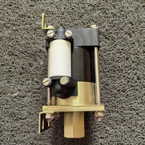Pompe pneumatique américaine Haskel M-36, décharge 1/2 pouce, commande manuelle, surpresseur de gaz industriel, pompe à liquide haute pression - Product Image 1