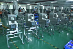 Séparateur de métaux industriel : technologie de détection avancée pour la détection de métaux en temps réel sur les lignes de convoyage, les granulés et les poudres - Product Image 3