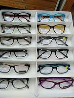 Vente en gros de lunettes de vue unisexes en acétate de haute qualité Bellestron, modèles variés pour toutes les formes de visage, 12 pièces/boîte intérieure, usine chinoise