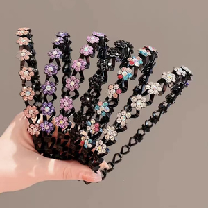 <b>Hot</b> Selling Popular Niche Design Exquisite Rhinestone Flower Hairband Light Luxury Women's Hairbands Fashion Headwear Wholesale - Product Image 3
