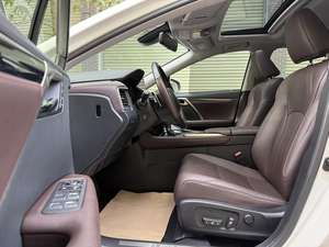 <span class=keywords><strong>Lexus</strong></span> <span class=keywords><strong>RX</strong></span> <span class=keywords><strong>2020</strong></span> Facelift 300 Edición Comfort de Tracción en Dos Ruedas - Product Image 5