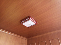 Panneaux de plafond en PVC à grain de bois, fabrication directe d'usine, structure à tenons et mortaises, installation facile