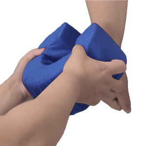 Dispositivo di tornitura del corpo Anti-<span class=keywords><strong>decubito</strong></span> per il paziente con cuscino a cuneo per le attrezzature di riabilitazione - Product Image 1