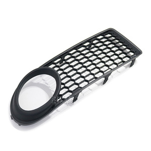 Cubierta de Rejilla para Faros Antiniebla de Volkswagen Beetle, Malla Hexagonal, Lado Izquierdo y Derecho, Material PP, Fijación con Tornillos - Product Image 3