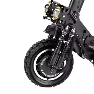 Trottinette électrique à double moteur, batterie lithium 48V, éclairage LED, design pliable pour adultes, idéale pour les trajets urbains - Product Image 4