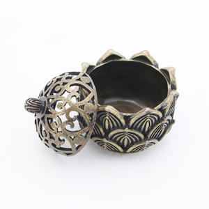 Mini Quemador <span class=keywords><strong>de</strong></span> Incienso <span class=keywords><strong>de</strong></span> Metal, Estilo Retro, Antiguo, Religioso, Económico, Duradero, para Bolsillo, con Cubierta - Product Image 5