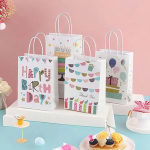 Bolsas de Papel Kraft Creativas con Dibujos Animados para Cumpleaños, Bodas, Festivales y Fiestas, con Logotipo Personalizado para Regalos de Boda, Cumpleaños y Festivales - Product Image 4