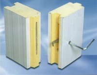 Panel Sandwich Berinsulasi PIR PU untuk Gudang Pendingin