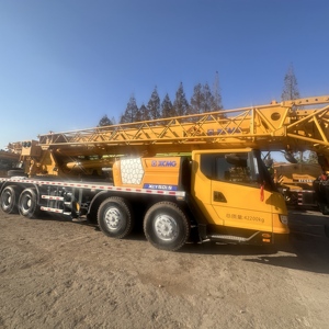 Grúa Autocargable Usada de 50 Toneladas, Rentable |   Elevador de Alta Capacidad para Proyectos de Ingeniería Pesada en los Emiratos Árabes Unidos - Product Image 3