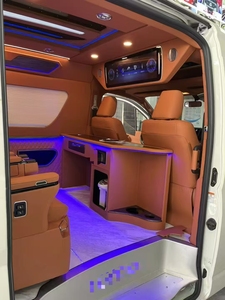 Divisor Multifuncional de Fibra de Carbono ABS para Interior de Lujo de Hiace MPV, para TV y Refrigerador, Tamaño Personalizado Disponible, Venta al Por Mayor de Fábrica - Product Image 5