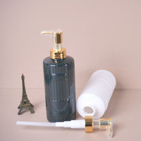 Bouteille en plastique de luxe pour animaux de compagnie 500ml 800ml Conteneur de shampooing vide pour cheveux Lotion de lavage pour le corps Bouteille à pompe de placage