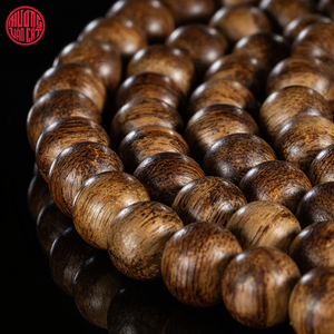 Elite Agarwood Rosary 108 Beads 8mm Dark Agarwood Oil Rich Beads Refined Luxury Meditation Jewelry - Product Image 2