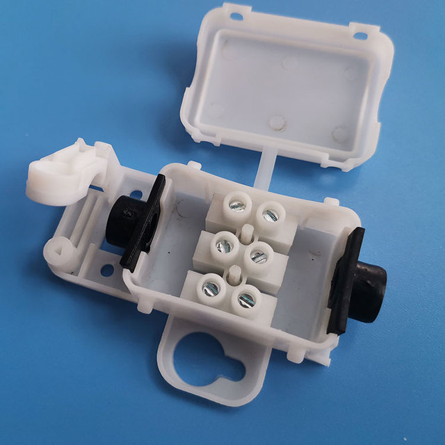 L666 Outdoor Cable Junction Box 3-way Terminal Junction Box Ip44 Waterproof Junction Box