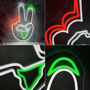 Consegna rapida luci al Neon per camera da letto per bambini coloratissimo gesto della vittoria del dito della mano segno di Business con Logo personalizzato Display a LED - Product Image 2