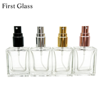Flacon de parfum carré plat en verre de 10 ml en gros, atomiseur de parfum rechargeable avec pompe pulvérisatrice en aluminium, col fileté, échantillon cosmétique