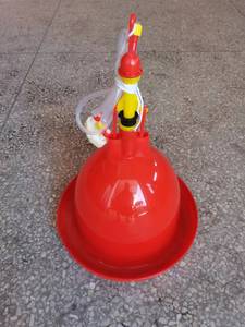 Sistema automático de agua potable <span class=keywords><strong>para</strong></span> granjas avícolas de la <span class=keywords><strong>mejor</strong></span> calidad, <span class=keywords><strong>bebedero</strong></span> <span class=keywords><strong>para</strong></span> pollos Plasson - Product Image 2