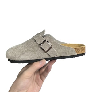 Mules et sabots plats en cuir PU marron pour femmes, style Birkenstock, à enfiler, design plage, pour étudiants en été - Product Image 1