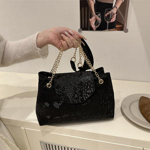 Bolsos de Cadena de Un Solo Hombro para Mujer, Novedades de Moda 2025, con Cierre de Cremallera, Diseño de Tela Lujosa para Otoño y Primavera - Product Image 3