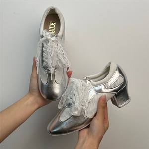 <span class=keywords><strong>Femme</strong></span> adulte professeur chaussures de danse argent brillant chaussures de danse de salon professionnel chaussures de danse de formation latine - Product Image 5