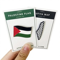 Spilla all'ingrosso personalizzata, rotonda, in metallo smaltato morbido/duro, con bandiera e mappa dell'Arabia Saudita, con cartoncino di supporto