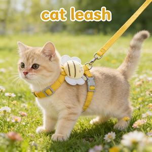 Laisse de traction réglable pour chat Little Bee, sangle en polyester anti-casse, tendance et populaire sur internet, pour la promenade des chats - Product Image 1